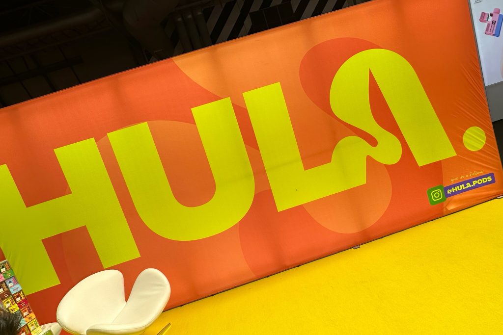 Hula booth at vaper expo uk